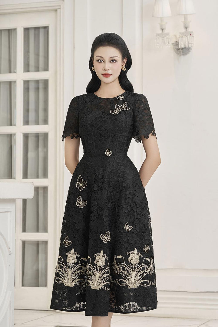 Lorraine A-line Embroidered Lace Midi Dress - MEAN BLVD