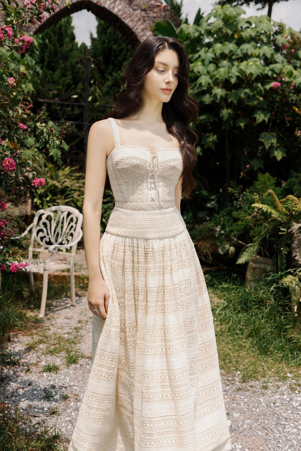 Lúcia Drop Waist Semi-Heart Neck Cotton Midi Dress
