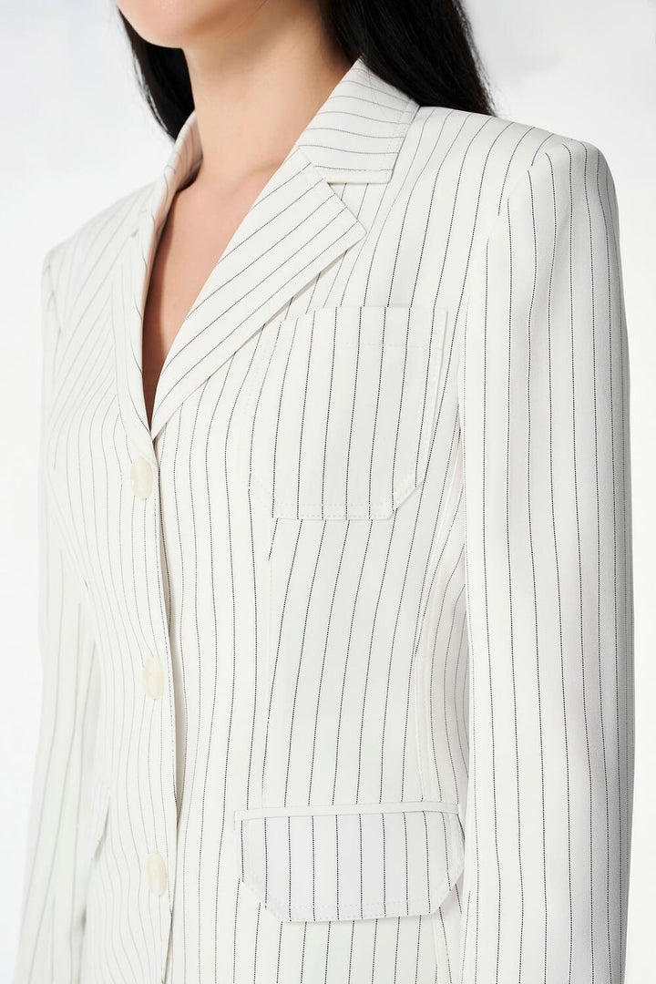 Lucia Straight Long Sleeved Twill Blazer - MEAN BLVD