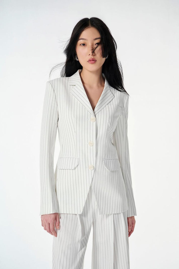 Lucia Straight Long Sleeved Twill Blazer - MEAN BLVD