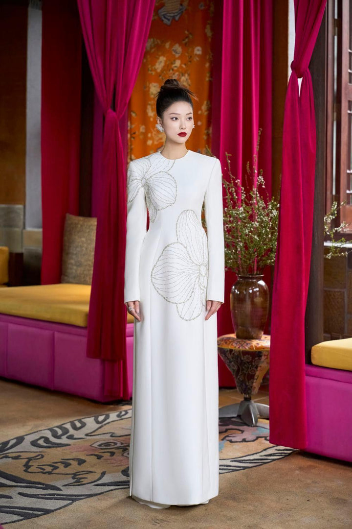 Lumins Sheath Round Neck Velvet Satin Floor Length Ao Dai - MEAN BLVD