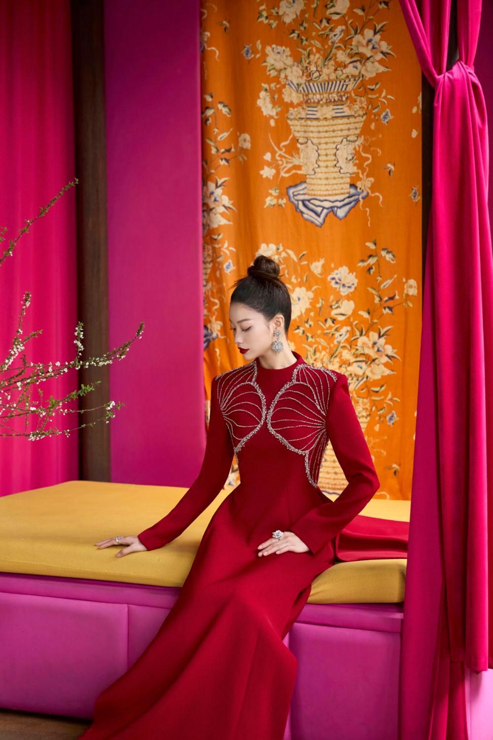 Luster A-line High Neck Velvet Satin Floor Length Ao Dai - MEAN BLVD