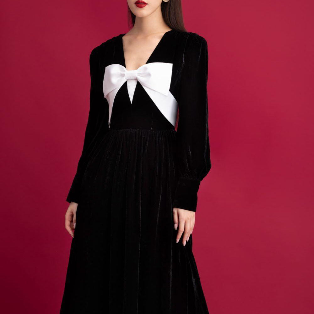 Madeline A-line Long Sleeved Velvet Midi Dress - MEAN BLVD