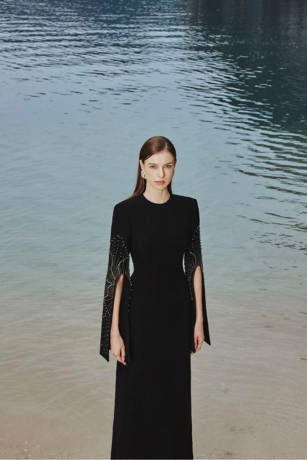 Madeline Bodycon Slit Sleeved Crepe Floor Length Dress - MEAN BLVD