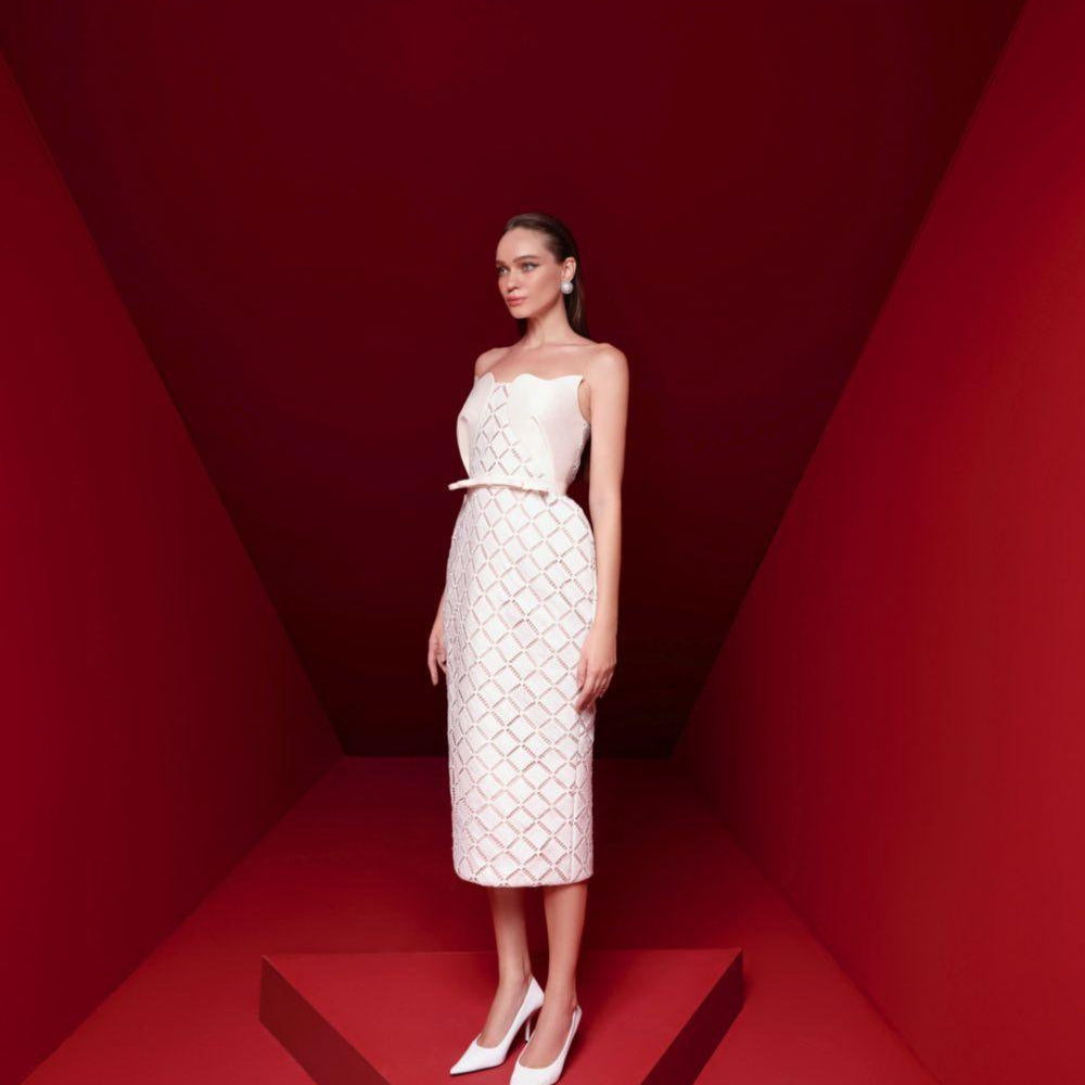 Magnolia Pegged Curved Neck Taffeta Midi Dress - MEAN BLVD