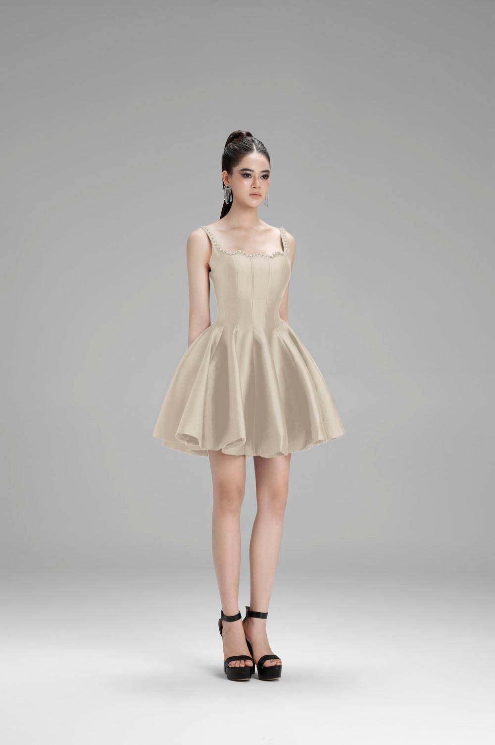 Women's Naomi Fit and Flare Square Neck Taffeta Mini Dress S/M/L  Black/White/Nude MEAN BLVD