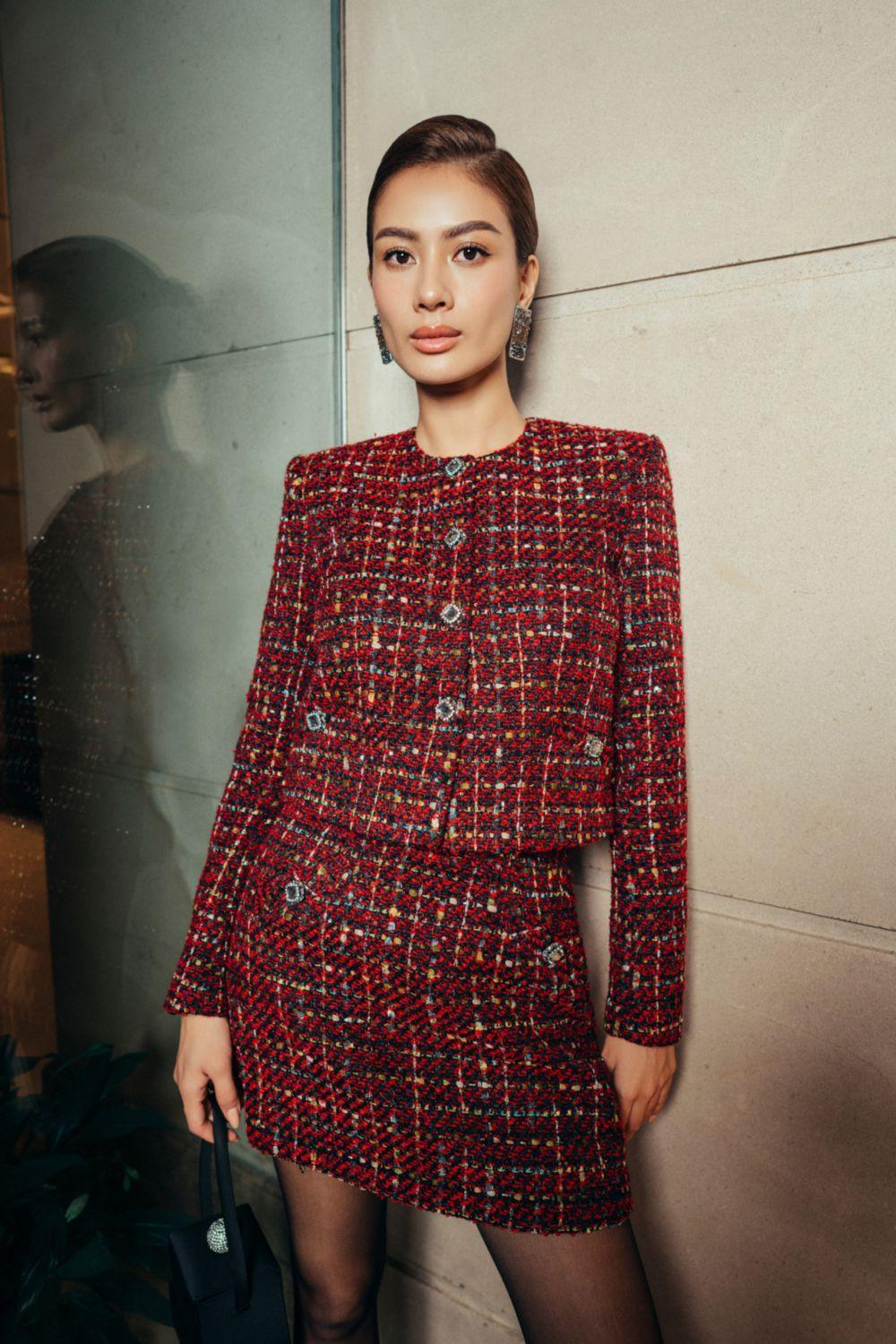 Natalie Cropped Round Neck Tweed Jacket - MEAN BLVD