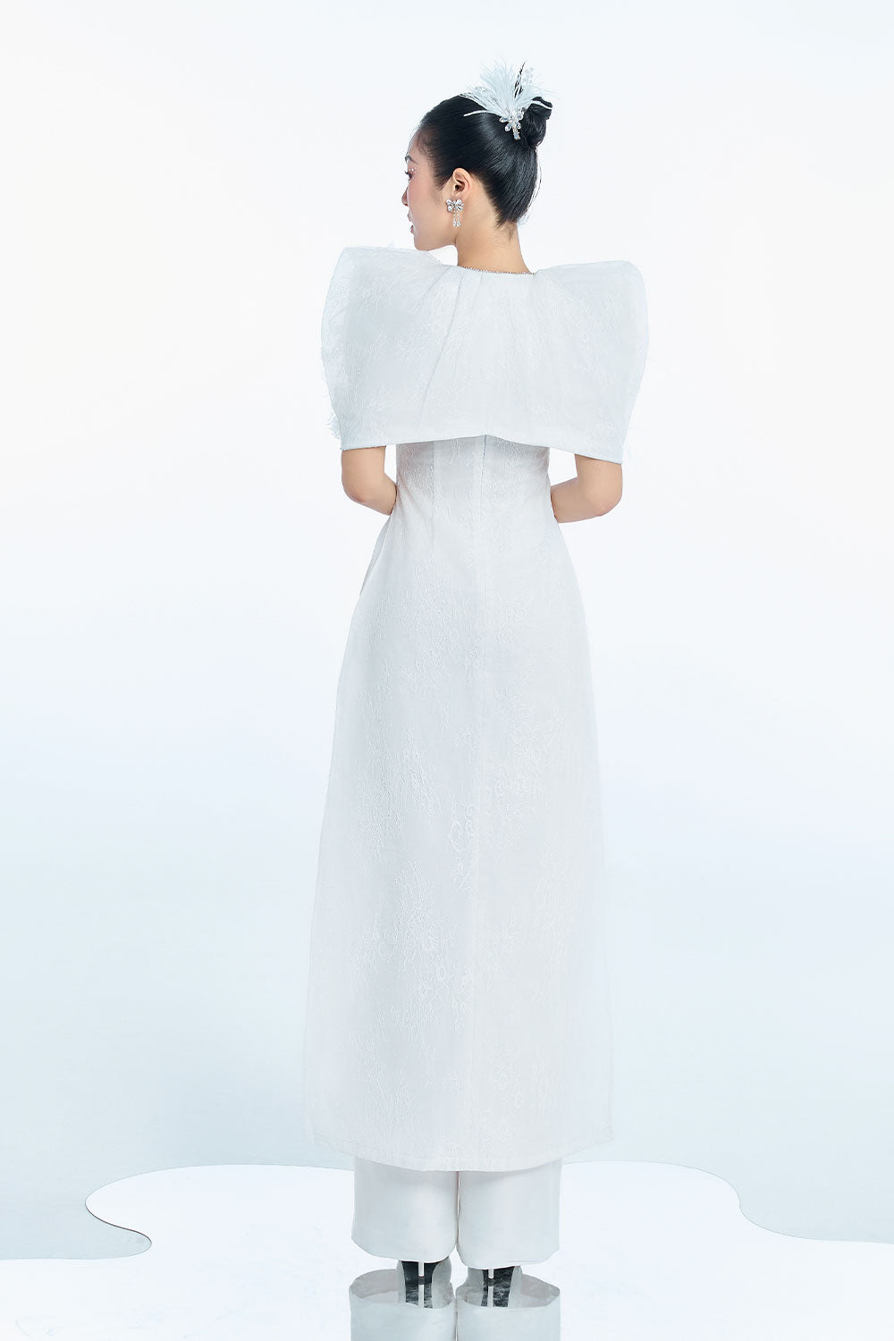 Aphrodite A-line Flower Applique Taffeta Floor Length Ao Dai Set