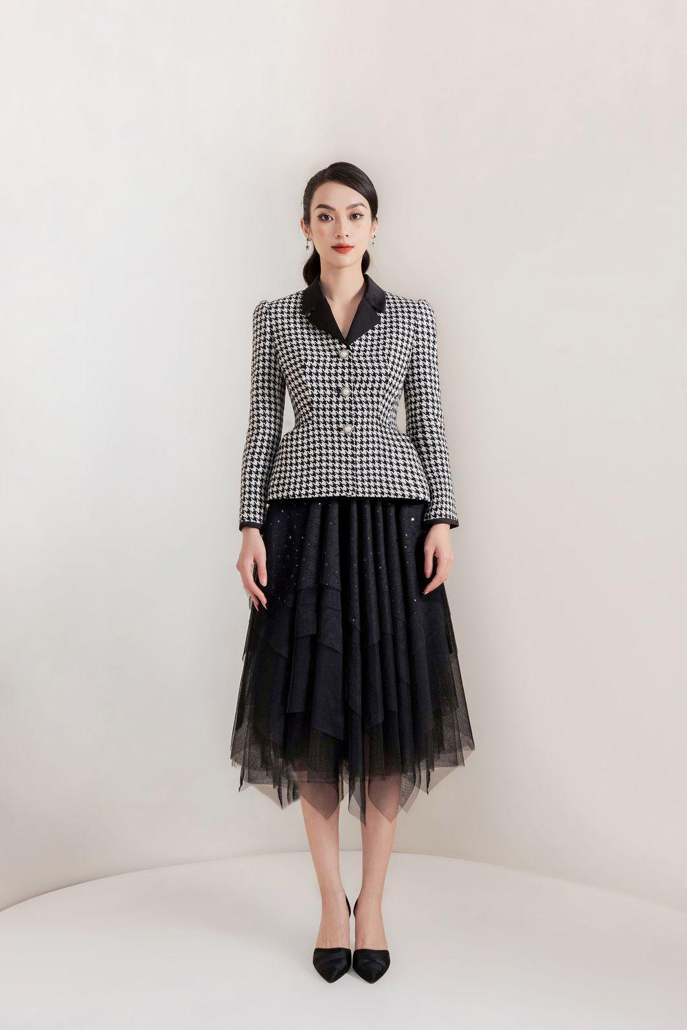 Odette Peplum Notch Lapel Tweed Jacket - MEAN BLVD