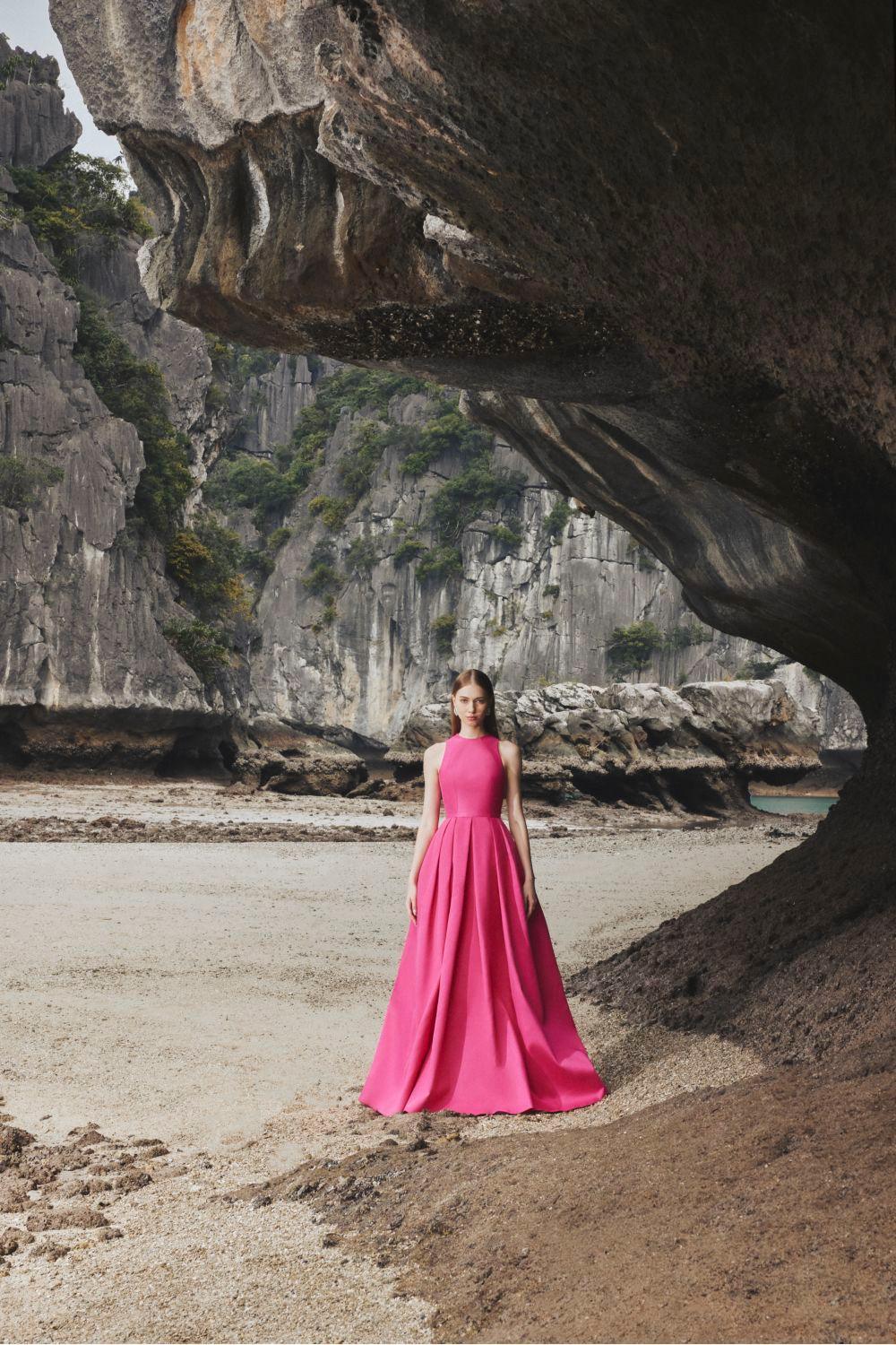 Olivia Ball Gown Round Neck Taffeta Maxi Dress - MEAN BLVD