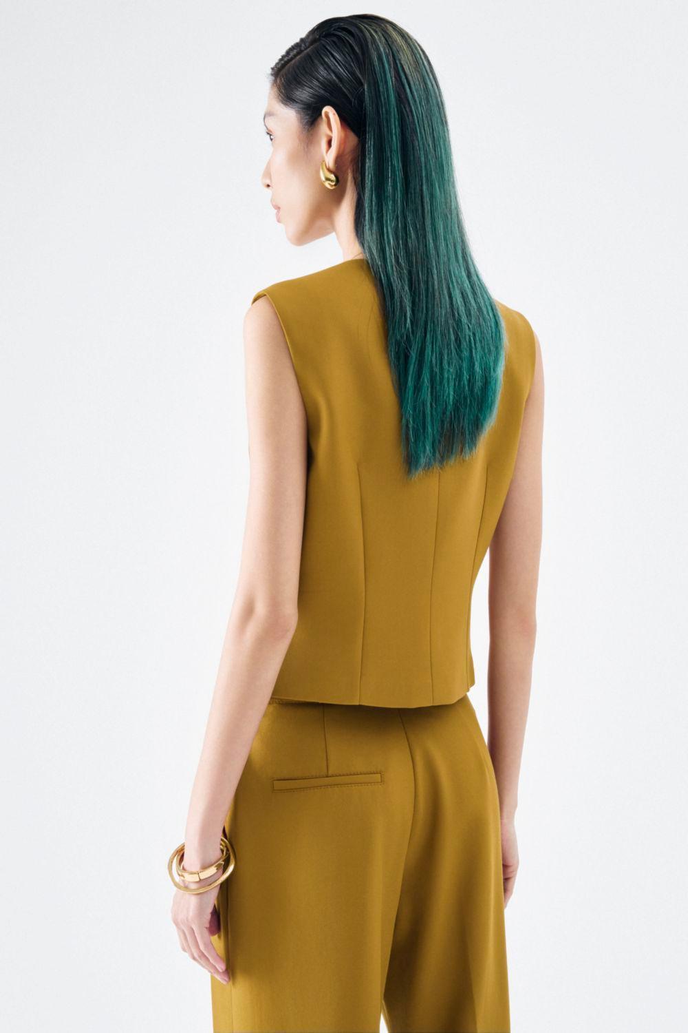 Olivia Straight Welt Pocket Twill Vest - MEAN BLVD