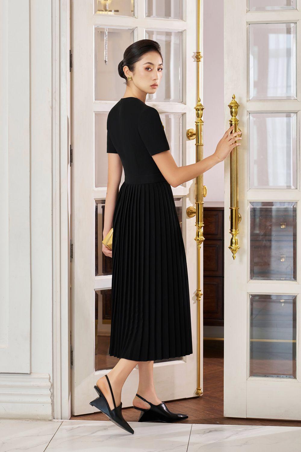 OPRAH™ - Casual Lace-Up Square Neck Midi Dress