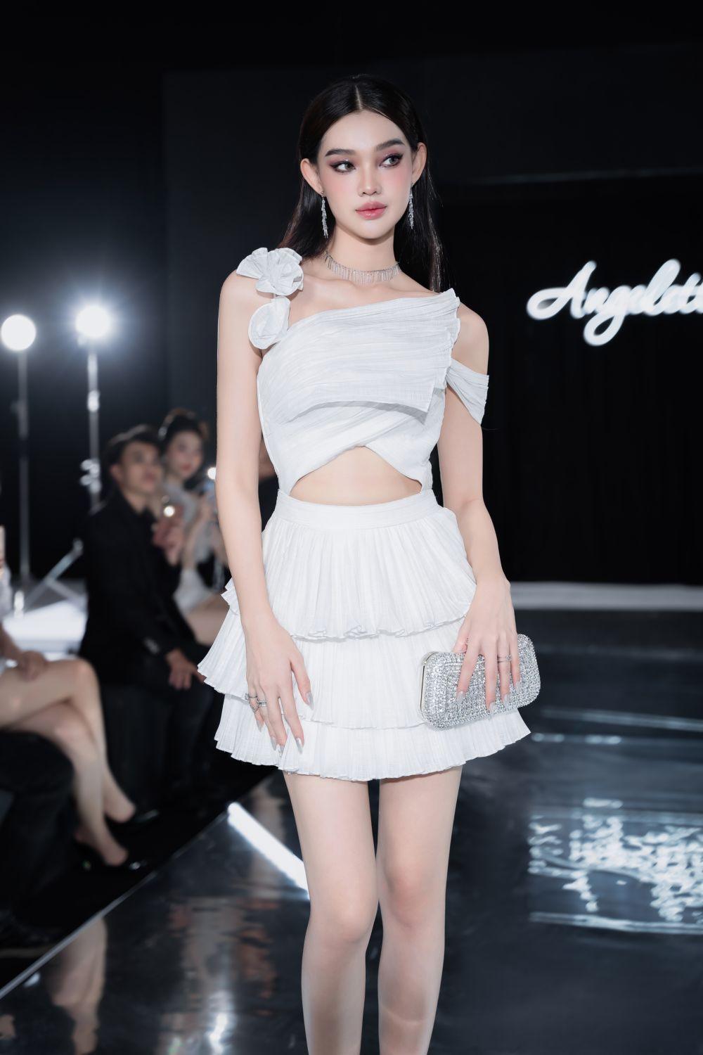 mini polyester dress Women's Pando Layered Cut-Out Polyester Mini Dress S/M/L White MEAN BLVD S / White