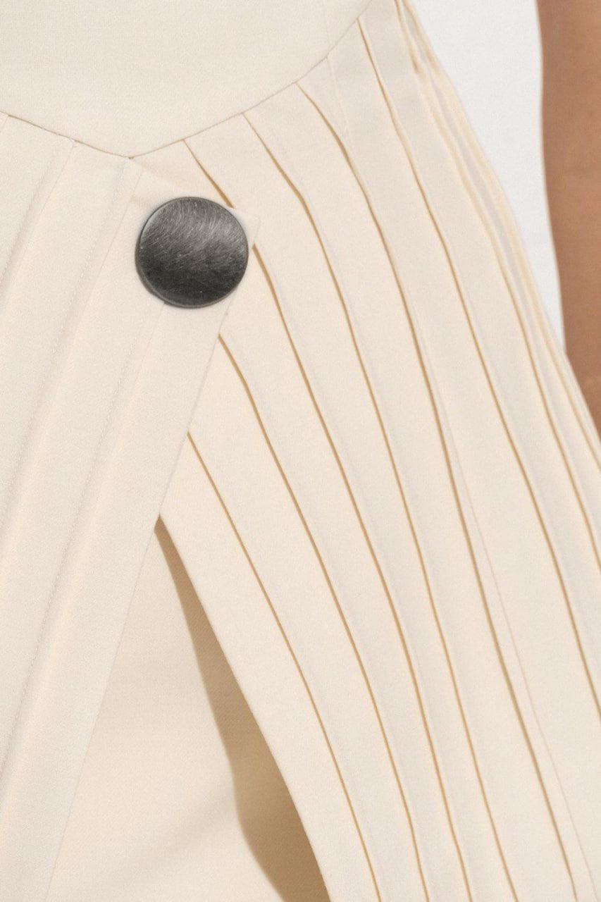 Shay Slit	Puffy Sleeved Surah Silk Top