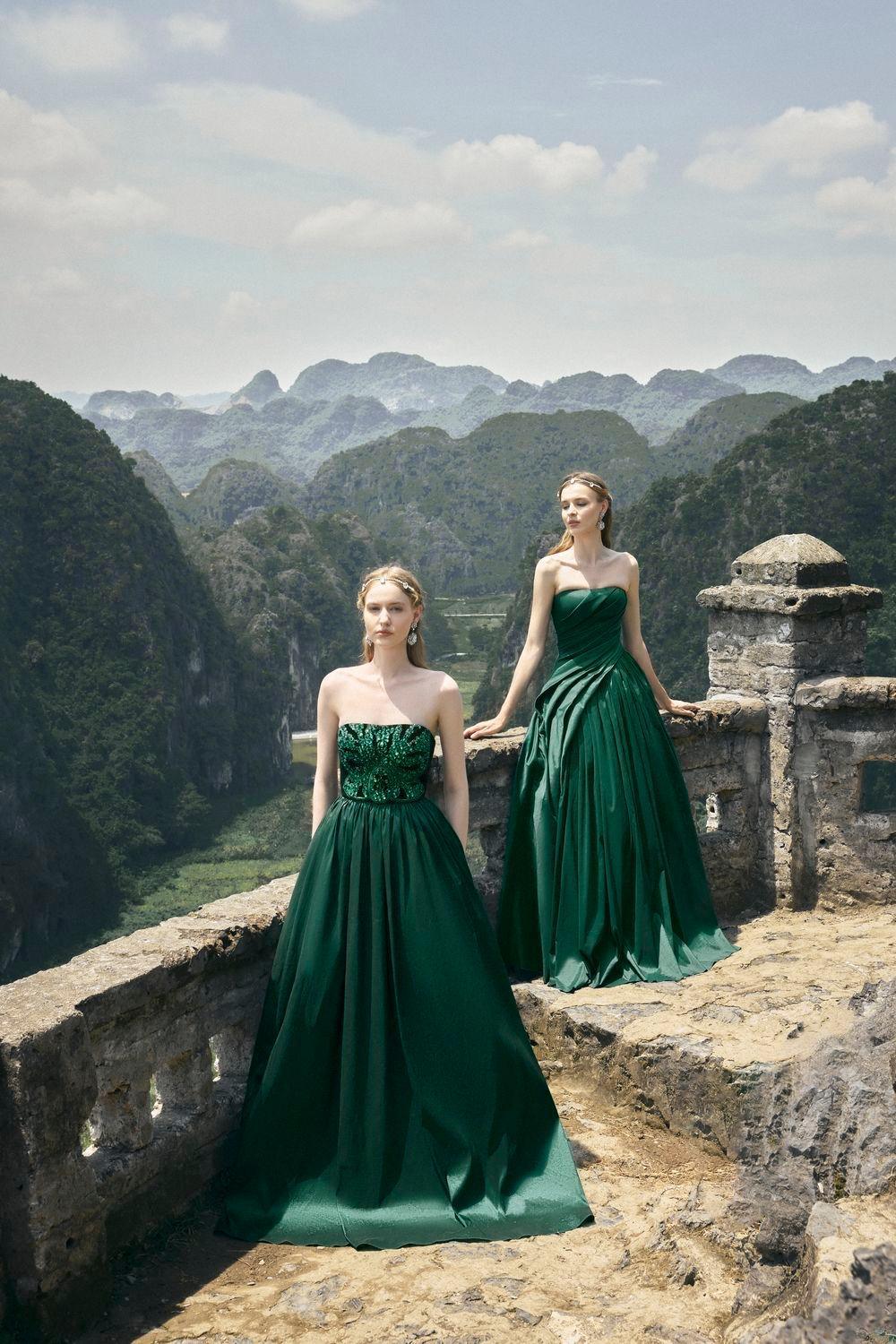 Women's Pilgrim Ball Gown Straight Across Neck Taffeta Floor Length Dress XS/S/M/L/XL/XXL/Green/Black/MEAN BLVD M / Green Women's Pilgrim Ball Gown Straight Across Neck Taffeta Floor Length Dress XS/S/M/L/XL/XXL/Green/Black/MEAN BLVD M / Green