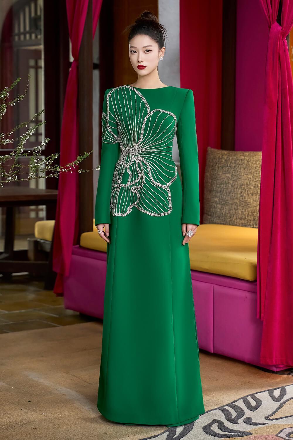 Radiai A-line Long Sleeved Velvet Satin Floor Length Ao Dai - MEAN BLVD