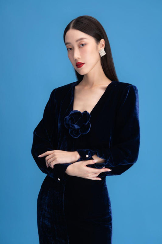 Renata Sheath Long Sleeved Velvet Maxi Dress - MEAN BLVD