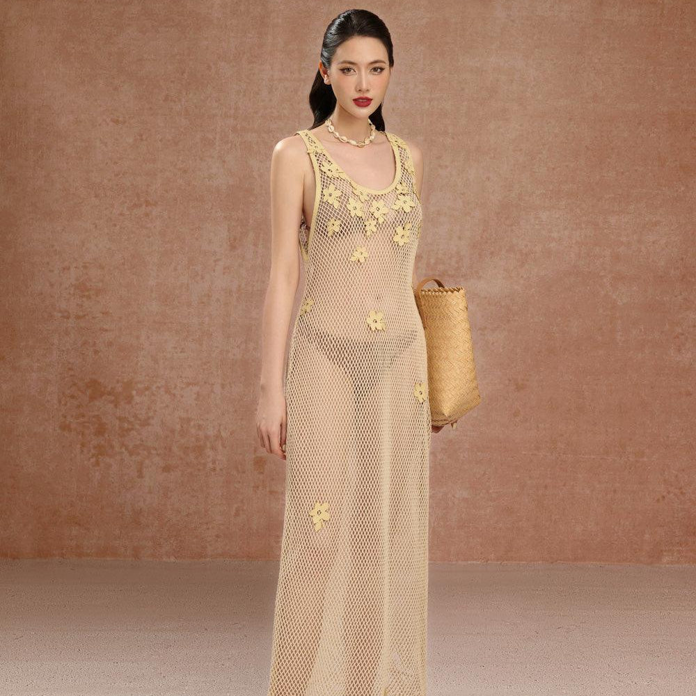 Rose A-line Scoop Neck Mesh Maxi Dress - MEAN BLVD