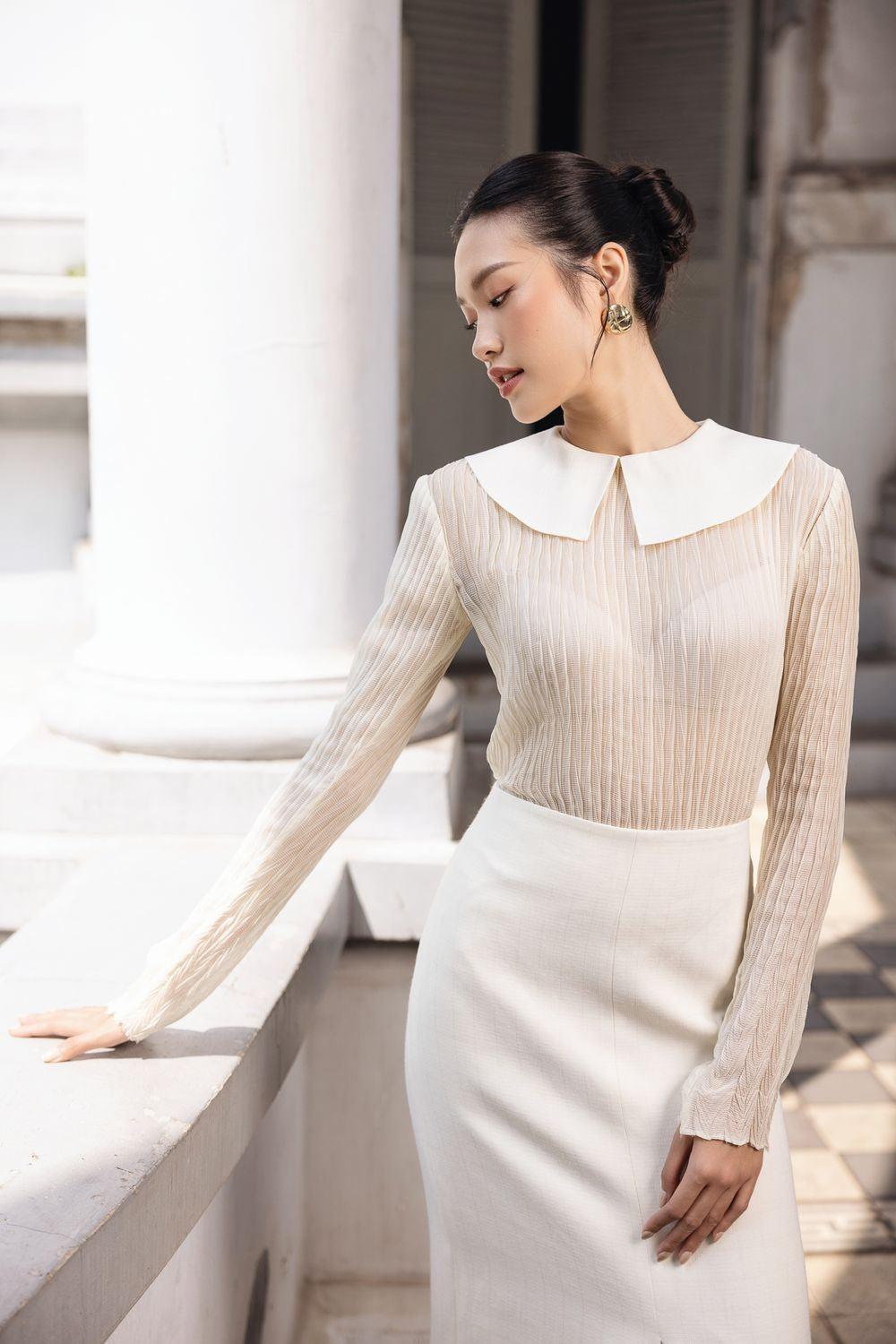 Women's Rose Straight Pointed Flat Collar Chiffon Top XS/S/M/L