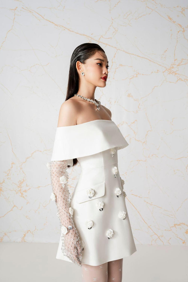 Rossana A-line Flower Applique Burlap Mini Dress | MEAN BLVD