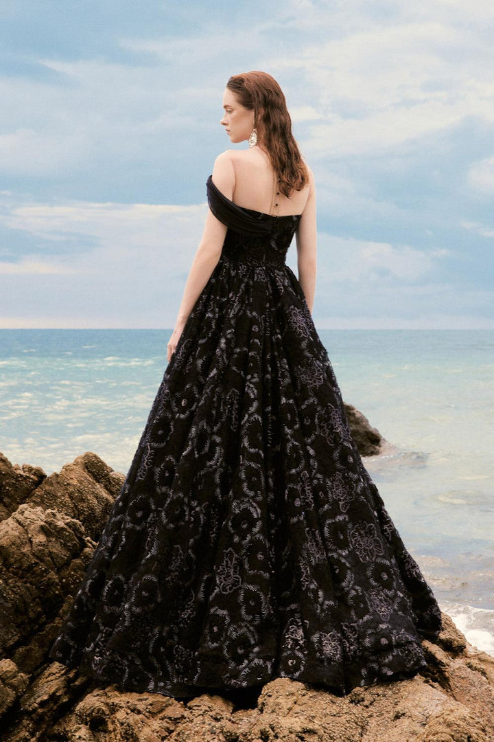 Siren Ball Gown Asymmetric Sleeved Tulle Lace Floor Length Dress - MEAN BLVD
