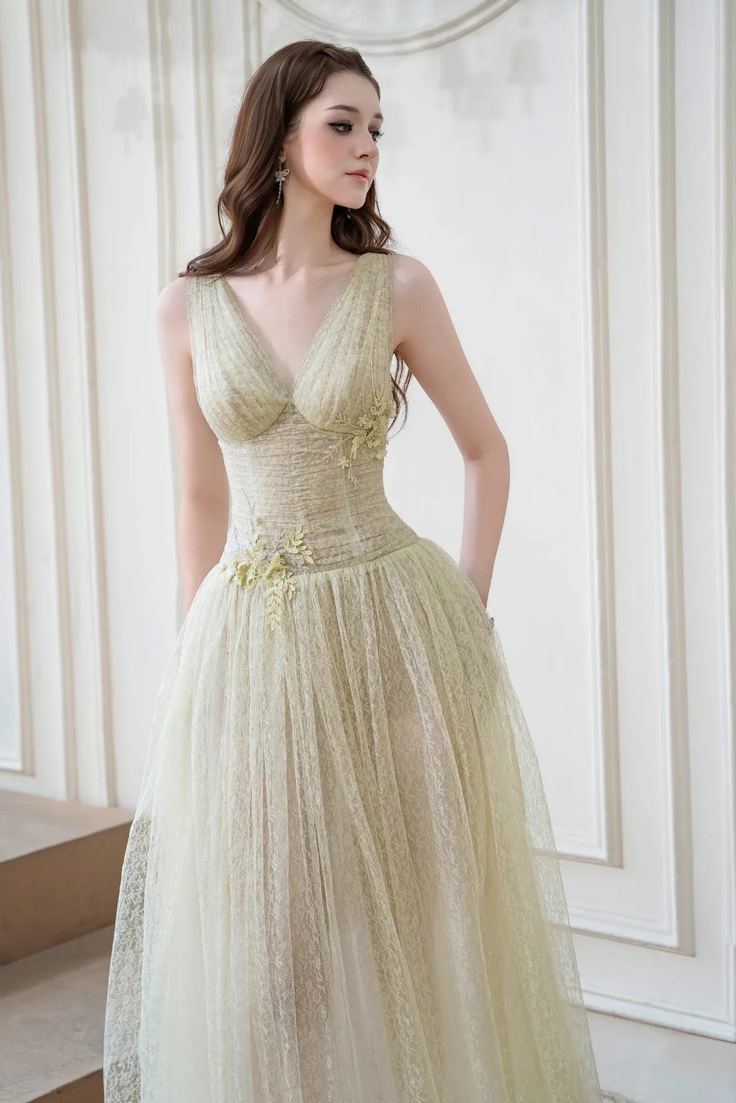 Solene Floral Applique Maxi Dress - MEAN BLVD