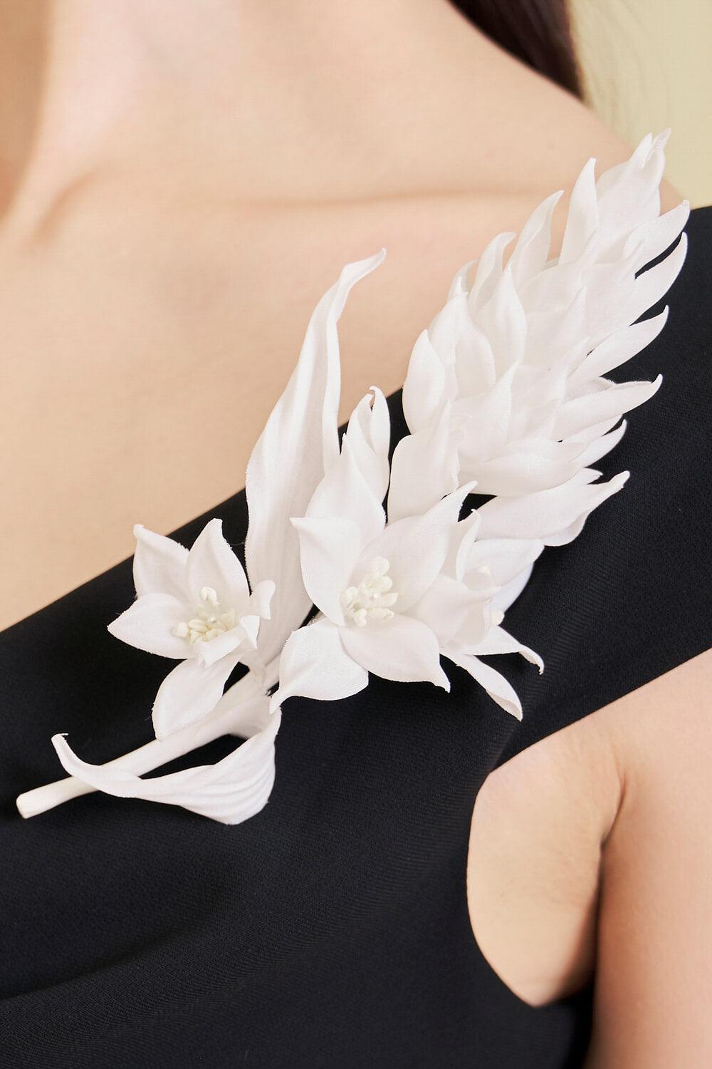 Swan Floral Brooch - MEAN BLVD