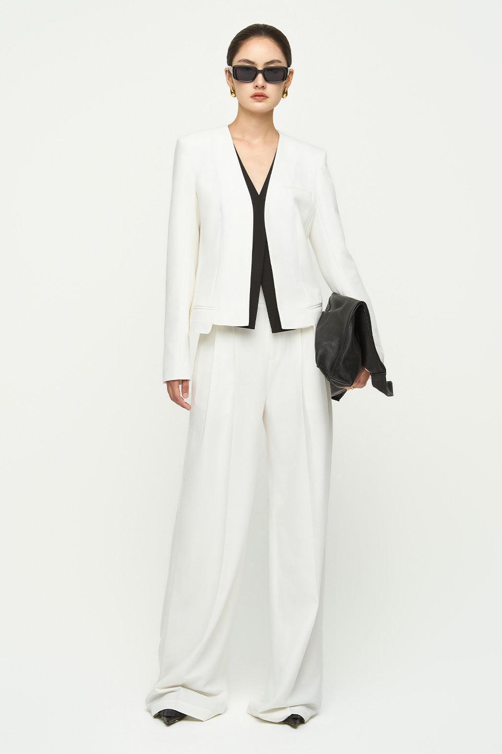 Taylor Cropped Long Sleeved Twill Crepe Blazer - MEAN BLVD