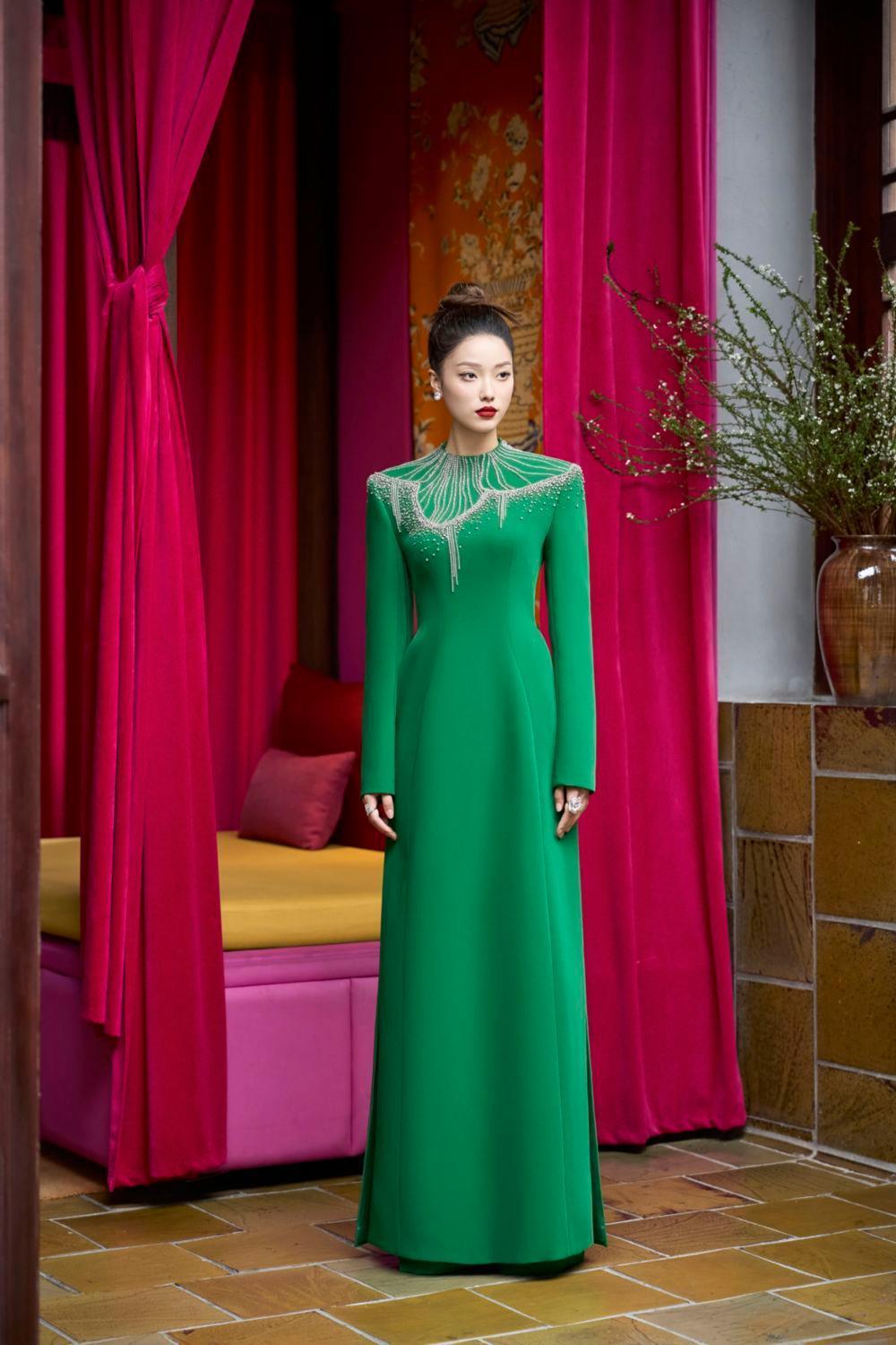 Textur A-line Stone Velvet Satin Floor Length Ao Dai - MEAN BLVD
