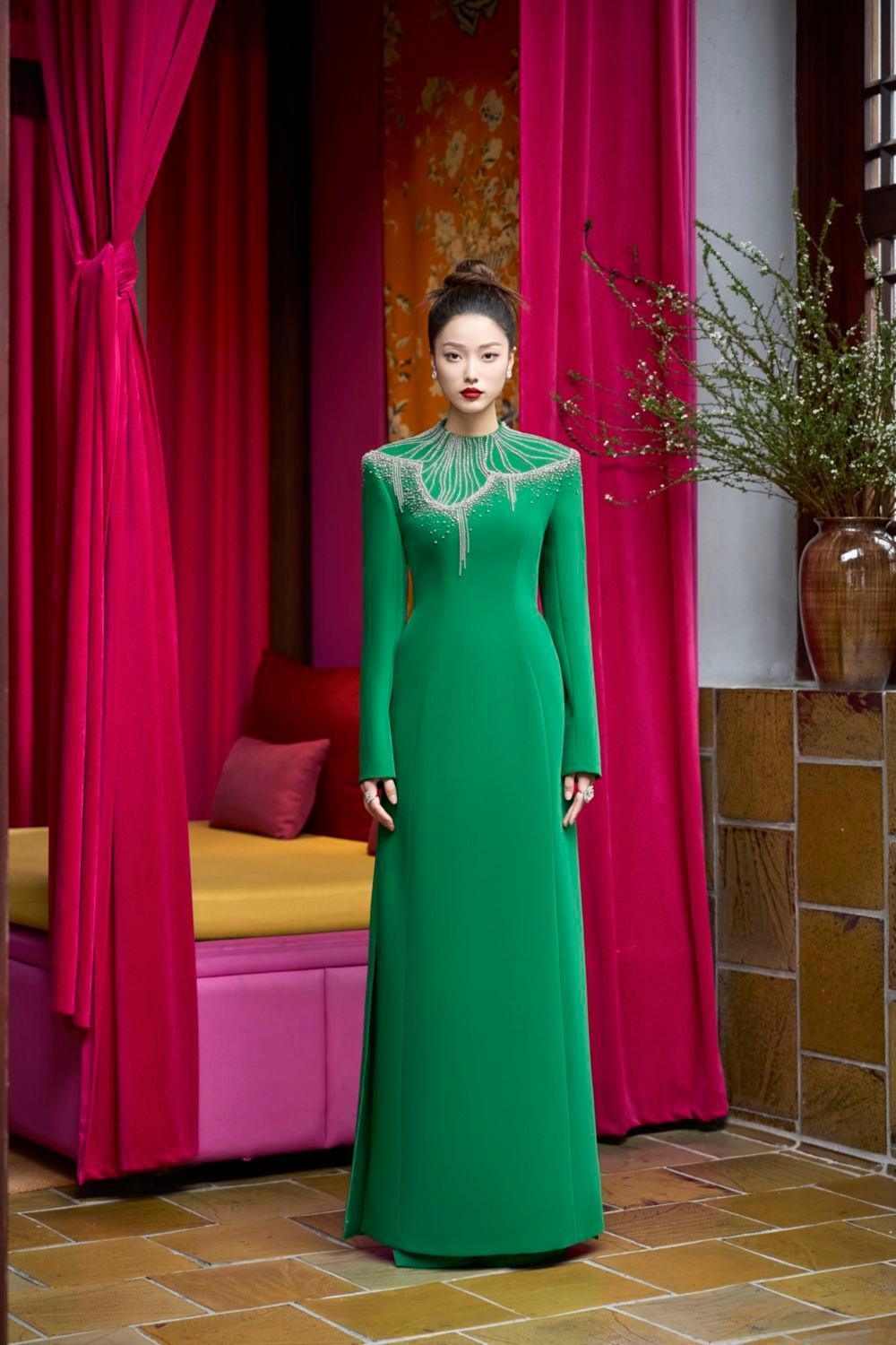 Textur A-line Stone Velvet Satin Floor Length Ao Dai - MEAN BLVD