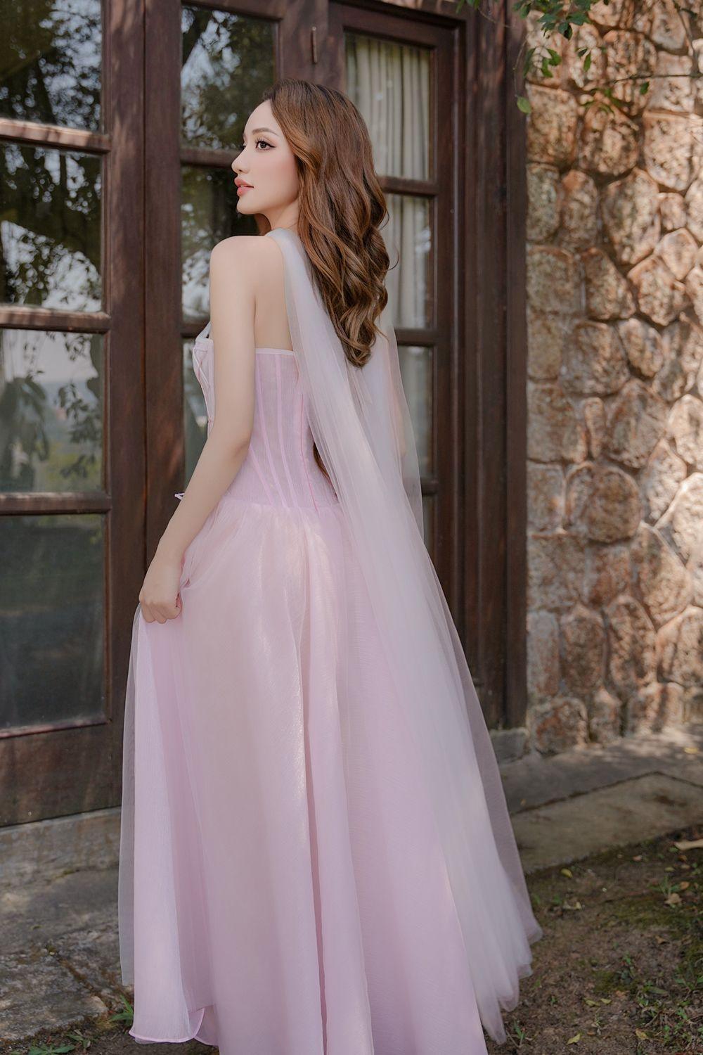 chiffon fit and flare midi dress Emerald Green Chiffon Midi Dress with Swing Fit & Flare Silhouette