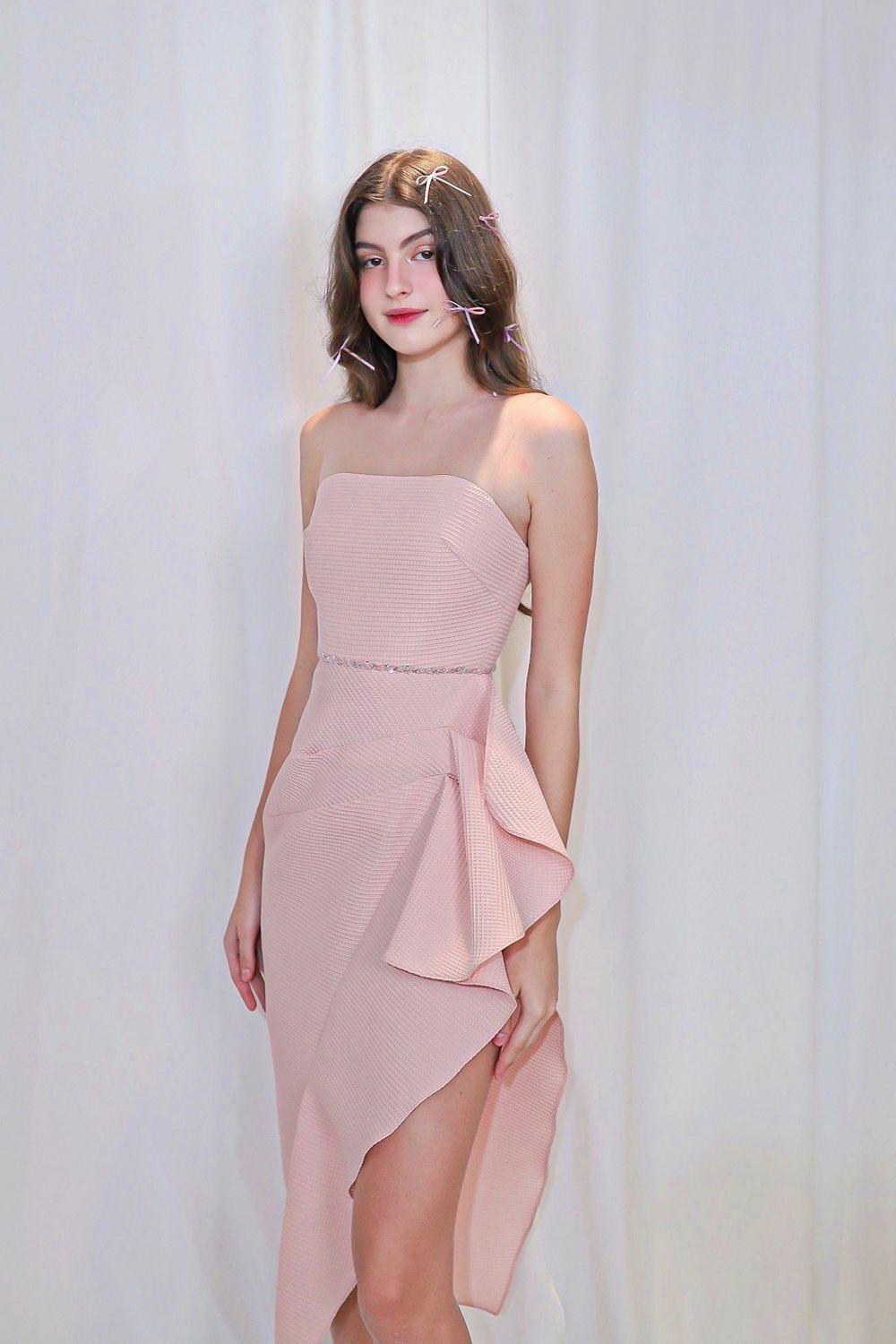 tiffany asymmetrical midi dress Women's Tiffany Asymmetric Side Slit Foam Synthetic Midi Dress S/M Pink MEAN BLVD Pink / M