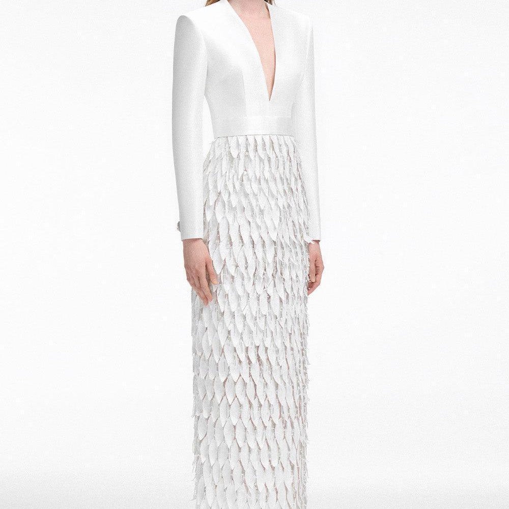 Treasured Sheath V-Neck Taffeta Floor Length Dress - MEAN BLVD