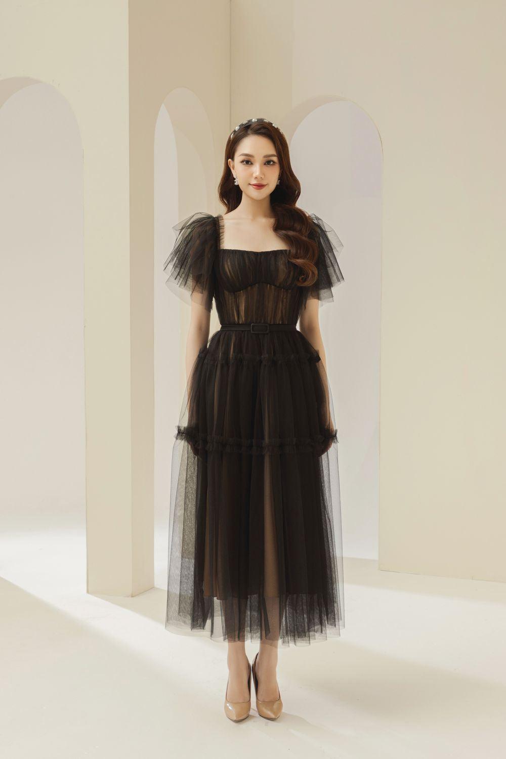 Viana Gathered Square Neck Tulle Midi Dress - MEAN BLVD