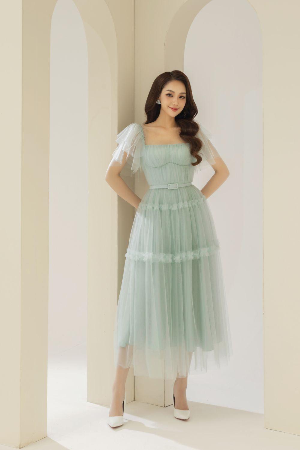 Viana Gathered Square Neck Tulle Midi Dress - MEAN BLVD
