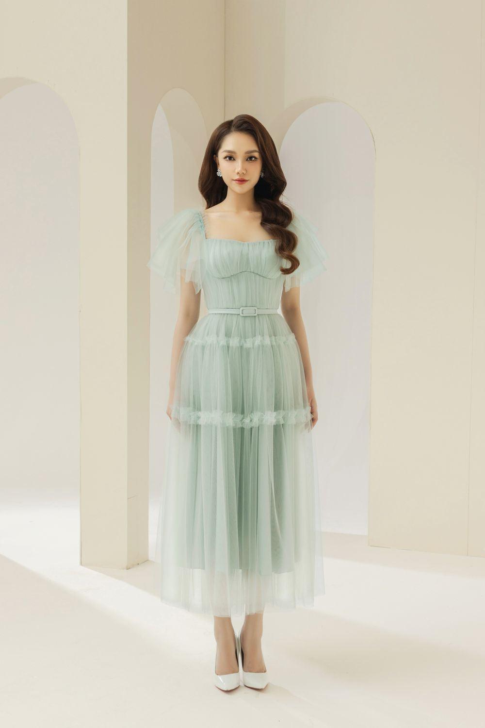 Viana Gathered Square Neck Tulle Midi Dress - MEAN BLVD