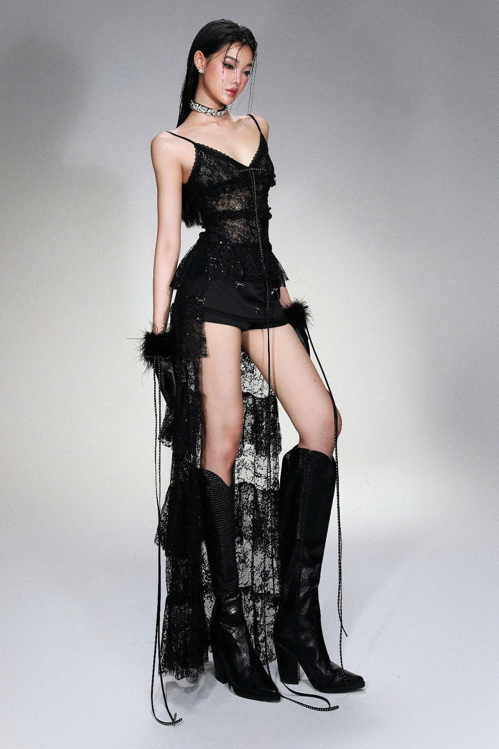 Aya Fringed Leather Gloves