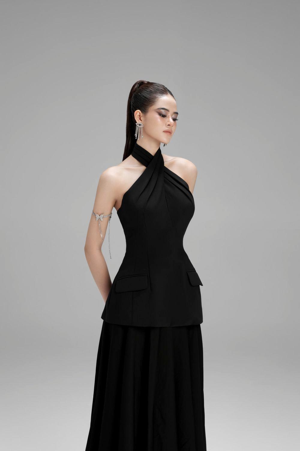 Zoey Hourglass Crossover Neck Polycotton Top - MEAN BLVD