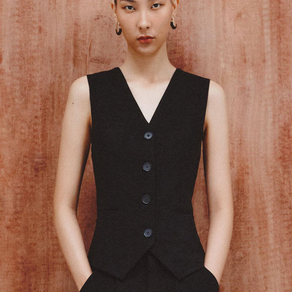 Alanna Straight Single Breasted Spandex Velvet Vest