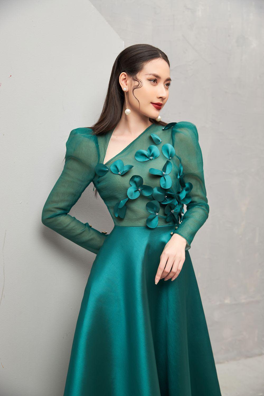 Adelaide Diagonal Neck Dress MEAN BLVD