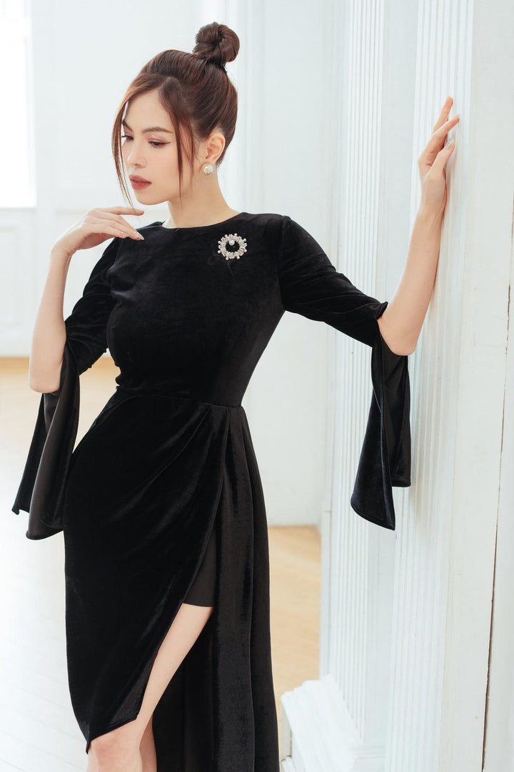 Cara Asymmetric Hanging Sleeved Velvet High-low Dress MEAN BLVD