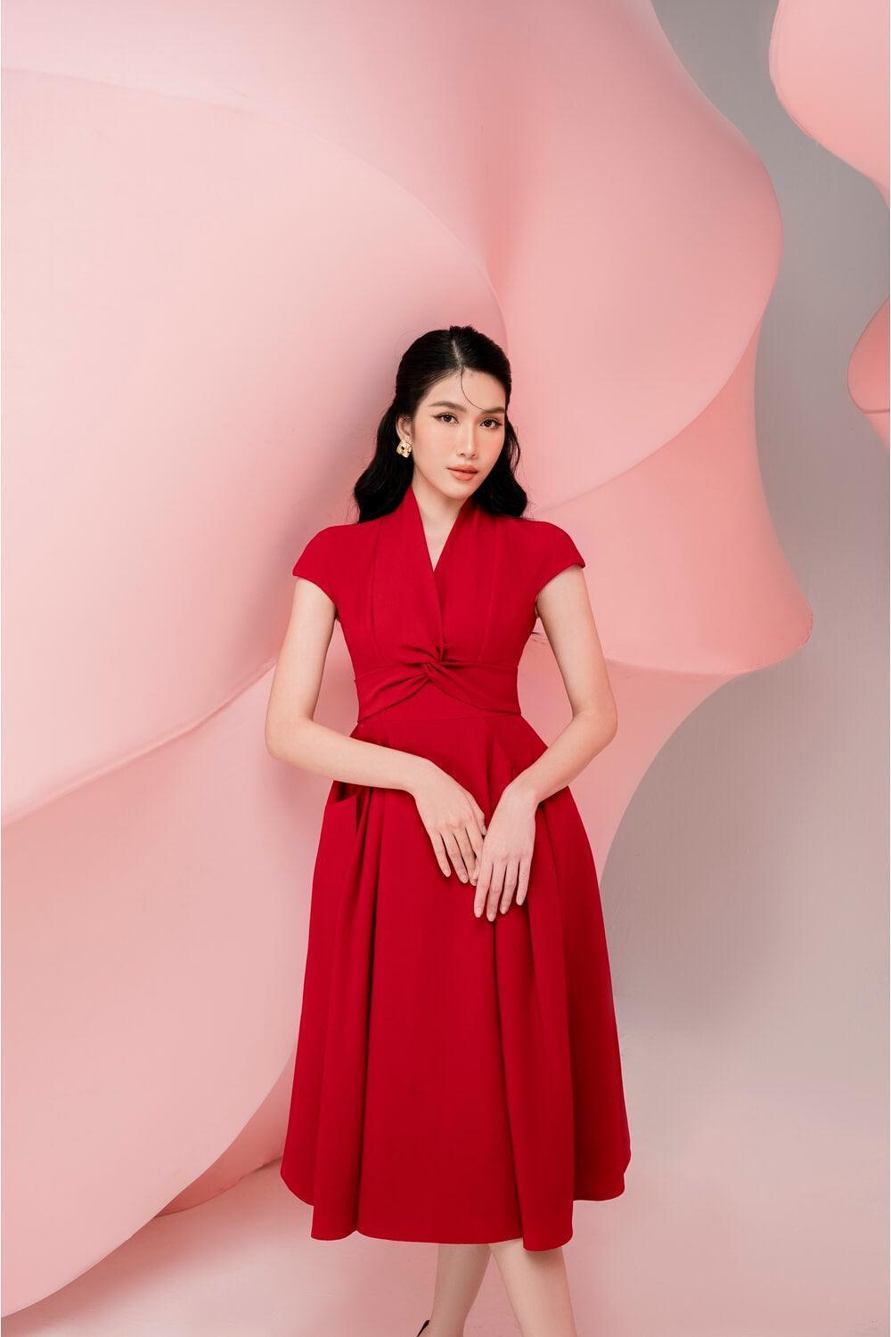 Women's Cherie Fit and Flare Short Sleeved Cotton Spandex Midi Dress S/M/L Red Mean Blvd M / Red Women's Cherie Fit and Flare Short Sleeved Cotton Spandex Midi Dress S/M/L Red Mean Blvd M / Red