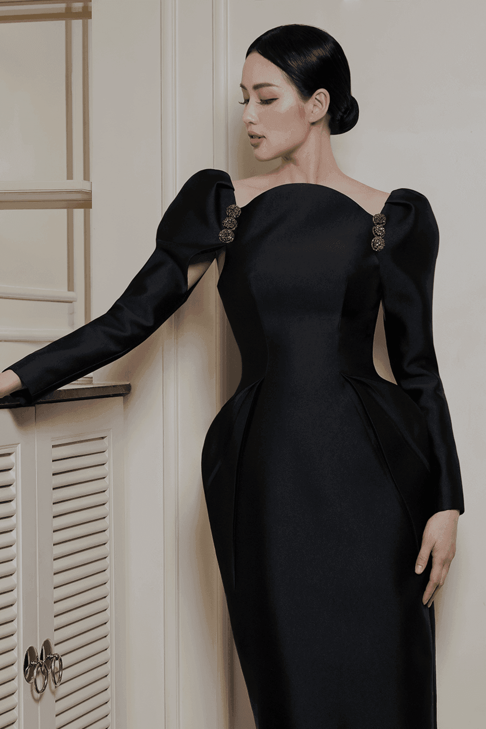 Cleopatra Midi Dress MEAN BLVD