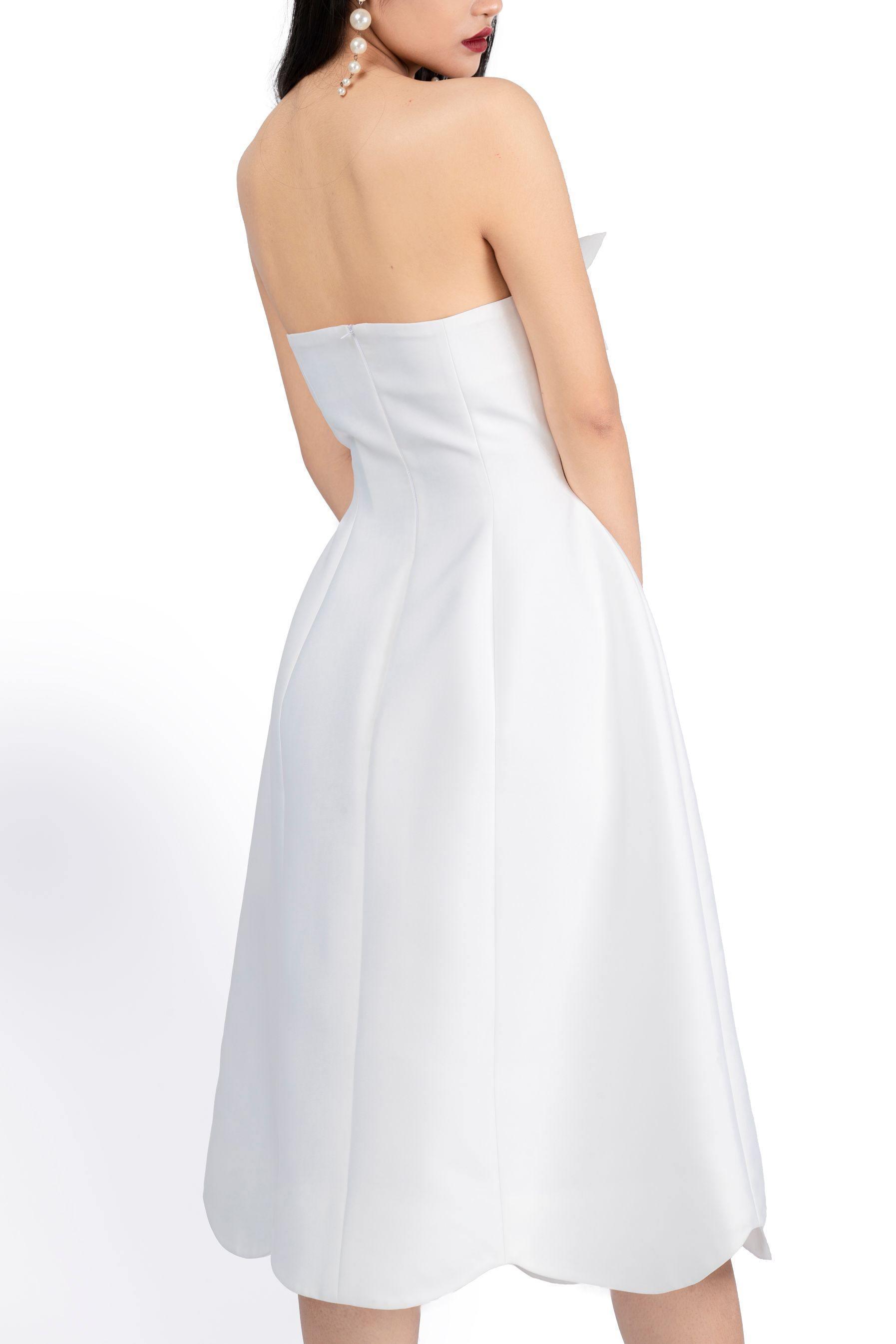 sweetheart strapless midi dress Sweetheart Status Strapless Midi Dress