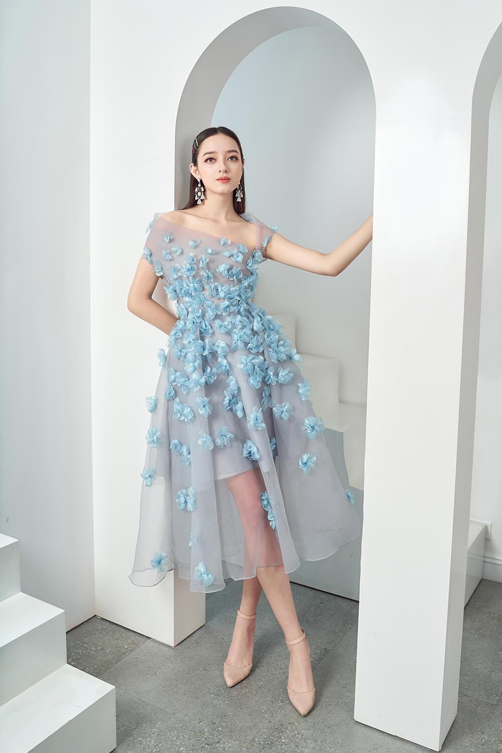 Women's Cynna Fit and Flare Asymmetric Organza Midi Dress XS/S/M/L/XL Blue/Pink MEAN BLVD M / Blue Women's Cynna Fit and Flare Asymmetric Organza Midi Dress XS/S/M/L/XL Blue/Pink MEAN BLVD M / Blue