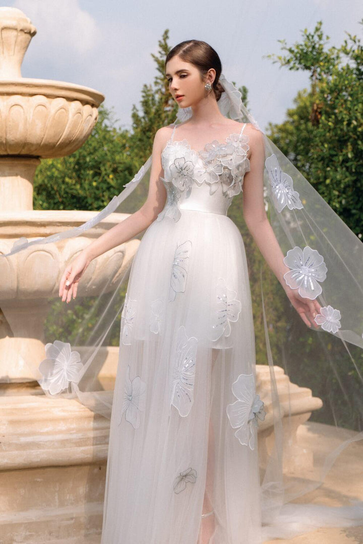 Dahlia Floral Veil MEAN BLVD