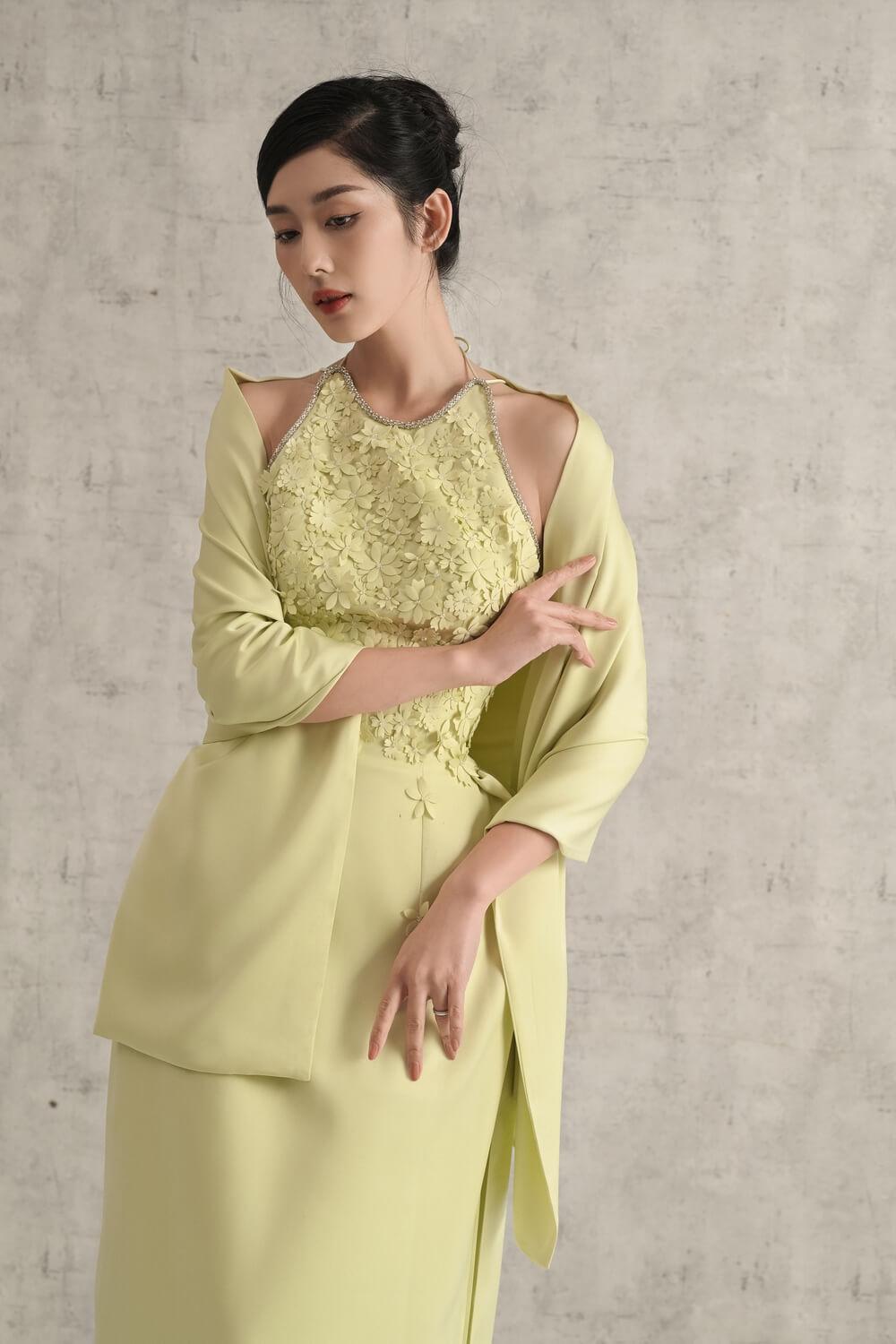 Daniela Straight Halter Neck Polyester Spandex Ankle Length Ao Dai 