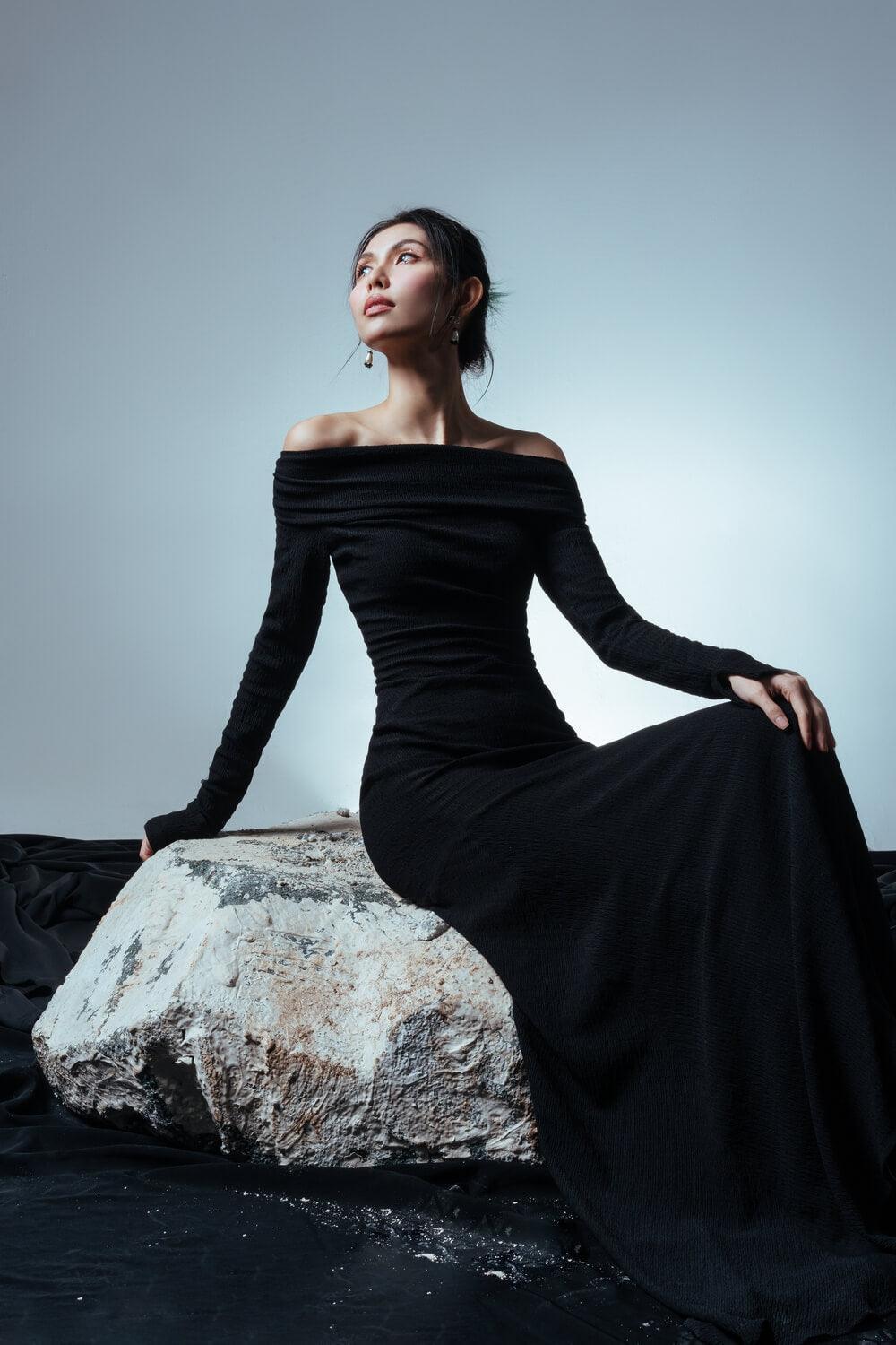 Diana Mermaid Off-Shoulder Jersey Maxi Dress MEAN BLVD