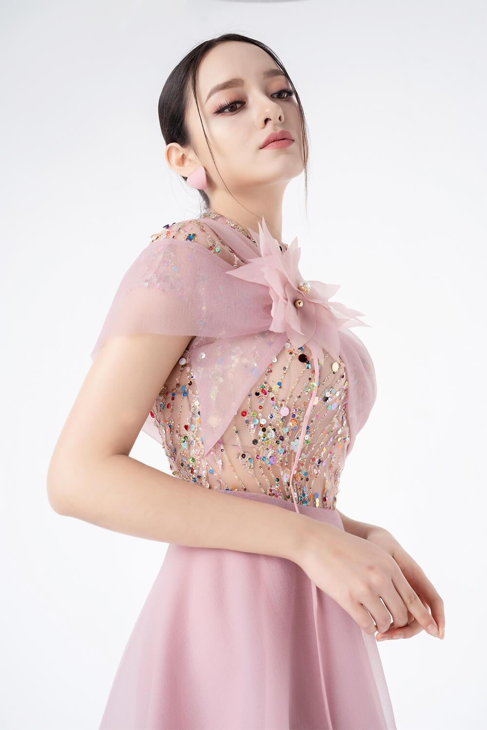 Dormer Asymmetric Sleeves Dress MEAN BLVD