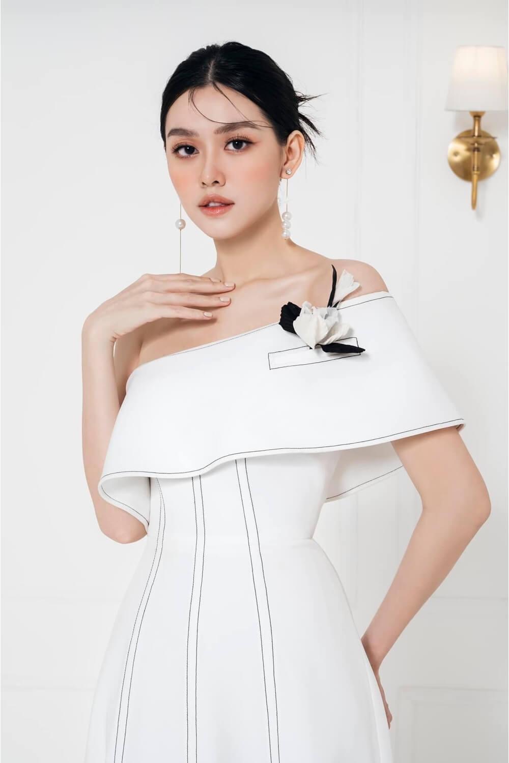 Ellen Asymmetric Shoulder Dress MEAN BLVD